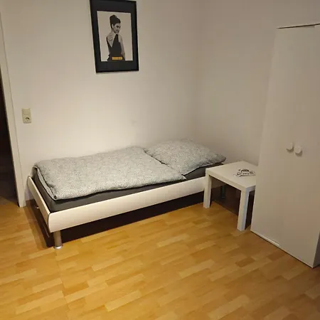 Iam Neu Modernisiert 80 Qm Balkon, Kueche, Badezimmer 5 Betten Plettenberg