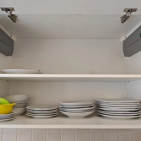 Iam Neu Modernisiert 80 Qm Balkon, Kueche, Badezimmer 5 Betten *