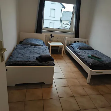 Iam Neu Modernisiert 80 Qm Balkon, Kueche, Badezimmer 5 Betten * Plettenberg