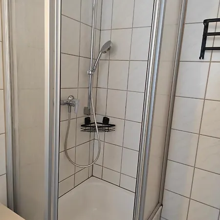 Iam Neu Modernisiert 80 Qm Balkon, Kueche, Badezimmer 5 Betten Lägenhet